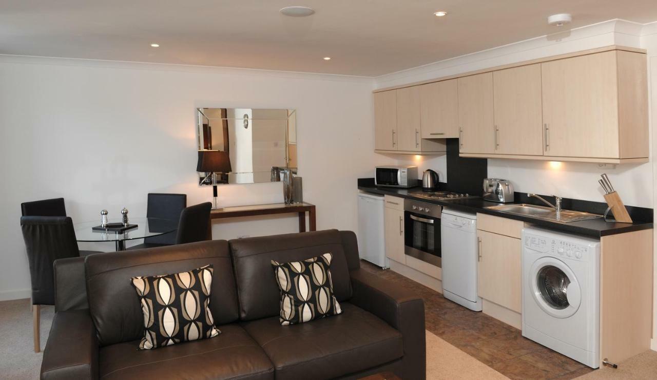 Fountain Court Apartments - Grove - Edinburgh — Photos 1